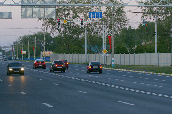 Как правильно проезжать светофор на Верхней террасе на Димитровградском шоссе в Ульяновске
